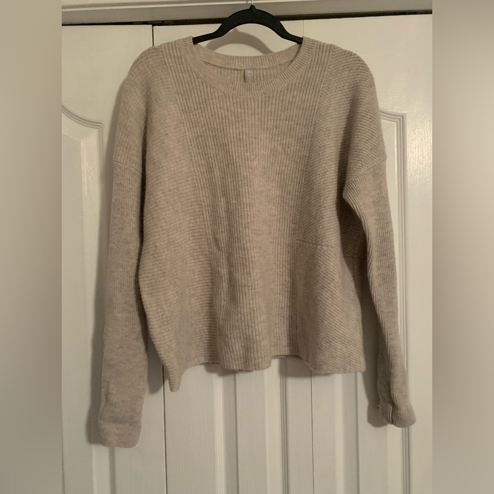 Athleta - Sweater - Size: L - lightly worn